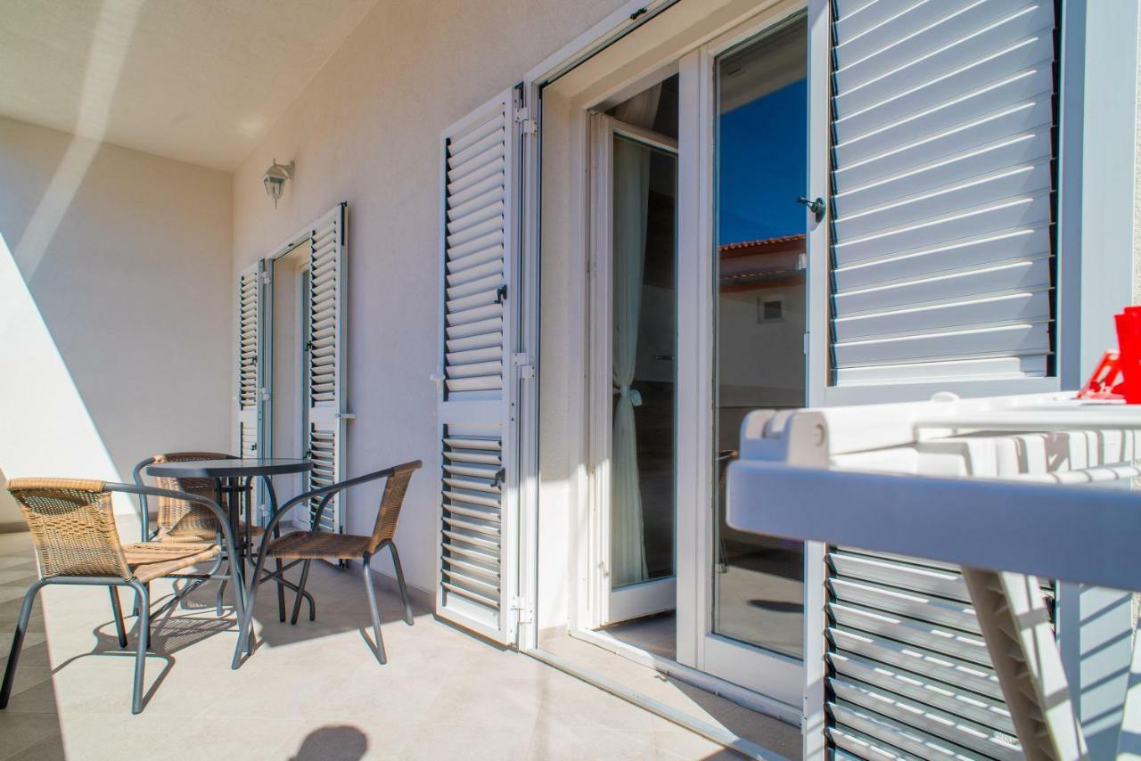 Apartamento Red Rose Split Exterior foto